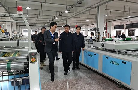 Wenzhou Direktor des Ständigen Ausschusses des Nationalen Volkskongresses zu ...